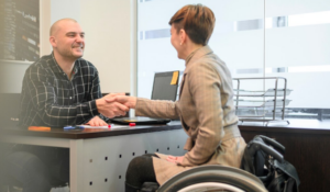 inclusão de consumidores com deficiência