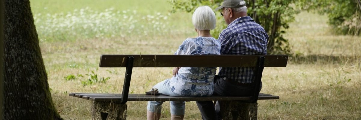 retiree-7390179_1280
